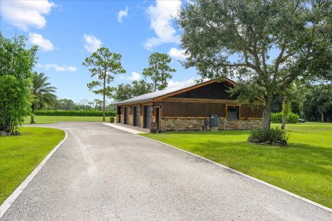 Villa ou maison à vendre à Loxahatchee Groves, Floride: 4 chambres, 348.29 m2 № 62362 - photo 3