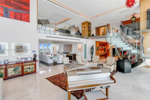 Copropriété à vendre à Miami, Floride: 4 chambres, 929.02 m2 № 1237478 - photo 18