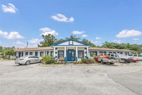 Immobilier commercial à vendre à Orlando, Floride: 335.01 m2 № 453949 - photo 2