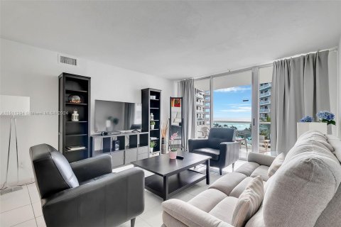 Condominio en venta en Miami Beach, Florida, 2 dormitorios, 95.69 m2 № 938450 - foto 3