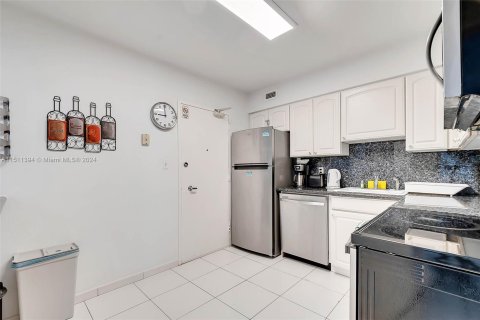 Condominio en venta en Miami Beach, Florida, 2 dormitorios, 95.69 m2 № 938450 - foto 8