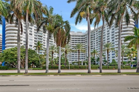 Condominio en venta en Miami Beach, Florida, 2 dormitorios, 95.69 m2 № 938450 - foto 16