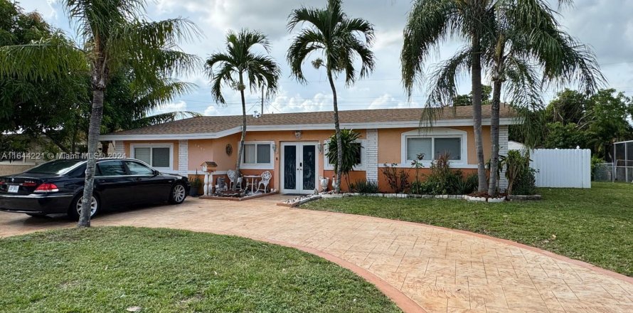 Casa en Miramar, Florida 3 dormitorios, 187.85 m2 № 1328559