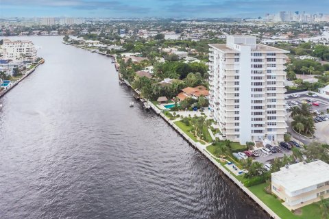 Condo in Fort Lauderdale, Florida, 1 bedroom  № 925428 - photo 29