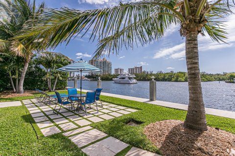 Condo in Fort Lauderdale, Florida, 1 bedroom  № 925428 - photo 2