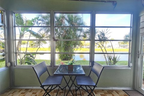 Condominio en venta en Lauderhill, Florida, 1 dormitorio, 92.9 m2 № 925427 - foto 20