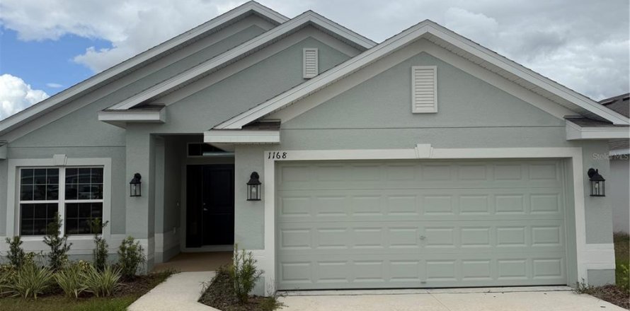 House in Davenport, Florida 4 bedrooms, 169.08 sq.m. № 1429368