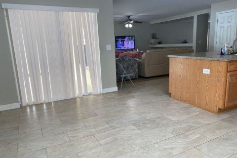 Villa ou maison à vendre à Orlando, Floride: 4 chambres, 261.43 m2 № 1350628 - photo 27