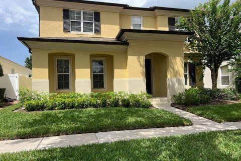 Villa ou maison à vendre à Orlando, Floride: 4 chambres, 261.43 m2 № 1350628 - photo 1