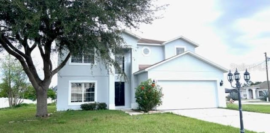 House in Kissimmee, Florida 4 bedrooms, 203.46 sq.m. № 1350589