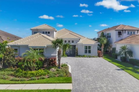 Villa ou maison à vendre à Sarasota, Floride: 4 chambres, 331.2 m2 № 1350627 - photo 4