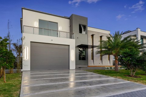 Villa ou maison à vendre à Lauderdale-by-the-Sea, Floride: 5 chambres, 520.25 m2 № 153624 - photo 26