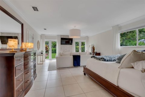 Villa ou maison à vendre à Palmetto Bay, Floride: 4 chambres, 223.34 m2 № 1181272 - photo 6