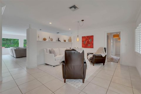 Villa ou maison à vendre à Palmetto Bay, Floride: 4 chambres, 223.34 m2 № 1181272 - photo 14