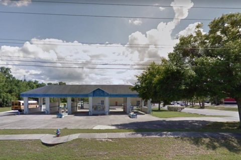 Commercial property in Ocala, Florida 412.67 sq.m. № 230153 - photo 1