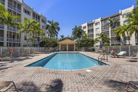 Copropriété à vendre à Pompano Beach, Floride: 3 chambres, 135.82 m2 № 1121422 - photo 24