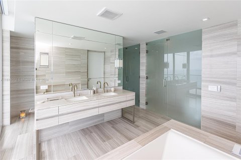 Copropriété à vendre à Sunny Isles Beach, Floride: 4 chambres, 307.13 m2 № 1237798 - photo 24