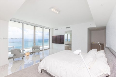 Condo in Sunny Isles Beach, Florida, 4 bedrooms  № 1237798 - photo 16