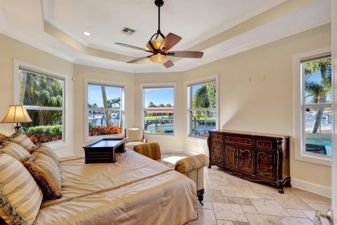 Villa ou maison à vendre à Stuart, Floride: 4 chambres, 313.27 m2 № 925493 - photo 9