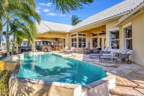 Villa ou maison à vendre à Stuart, Floride: 4 chambres, 313.27 m2 № 925493 - photo 27