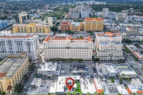 Commercial property in Coral Gables, Florida № 1328445 - photo 24