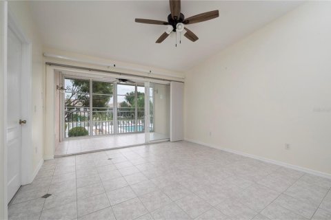 Copropriété à vendre à Lake Suzy, Floride: 3 chambres, 125.23 m2 № 733407 - photo 12