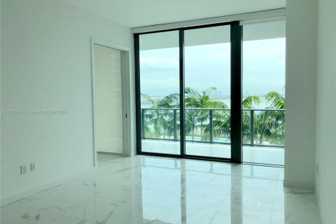 Copropriété à vendre à Miami, Floride: 2 chambres, 122.82 m2 № 1401414 - photo 7