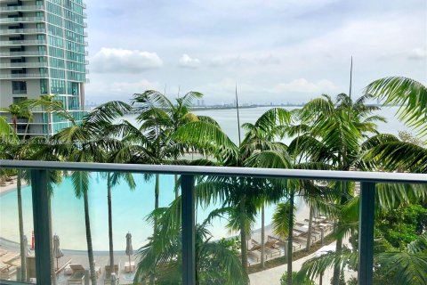 Condominio en venta en Miami, Florida, 2 dormitorios, 122.82 m2 № 1401414 - foto 2