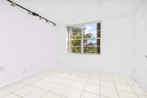 Copropriété à vendre à Boca Raton, Floride: 3 chambres, 122.26 m2 № 1092669 - photo 15