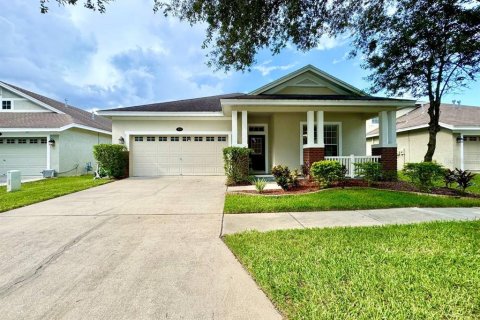 Villa ou maison à louer à Lutz, Floride: 4 chambres, 218.23 m2 № 1343428 - photo 1