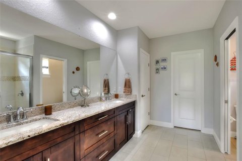 Casa en venta en Lakeland, Florida, 3 dormitorios, 181.72 m2 № 1343462 - foto 22