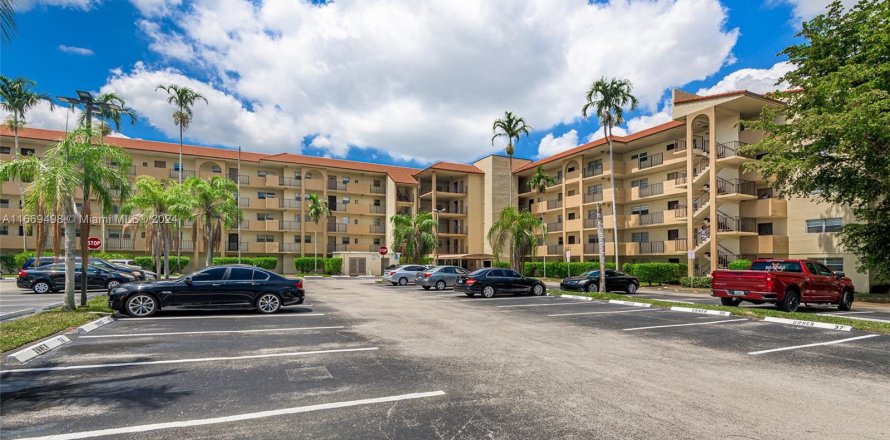 Condo in Sunrise, Florida, 2 bedrooms  № 1386057