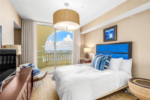 Copropriété à vendre à Sunny Isles Beach, Floride: 5 chambres, 410.16 m2 № 1357166 - photo 18