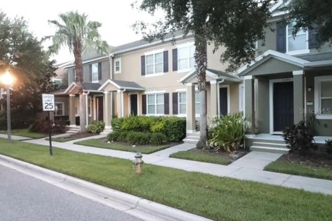 Townhouse in Orlando, Florida 3 bedrooms, 128.48 sq.m. № 1353528 - photo 2