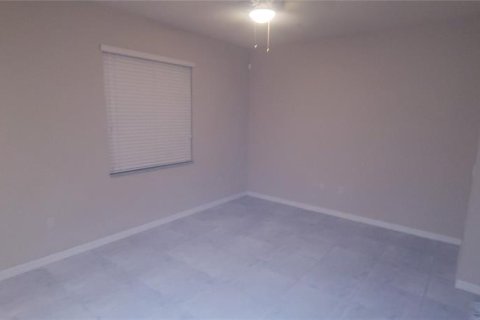 Townhouse in Orlando, Florida 3 bedrooms, 128.48 sq.m. № 1353528 - photo 13