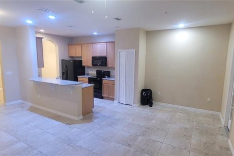 Townhouse in Orlando, Florida 3 bedrooms, 128.48 sq.m. № 1353528 - photo 5