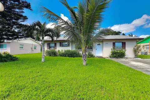 Villa ou maison à vendre à Boynton Beach, Floride: 3 chambres, 125.88 m2 № 1402029 - photo 4