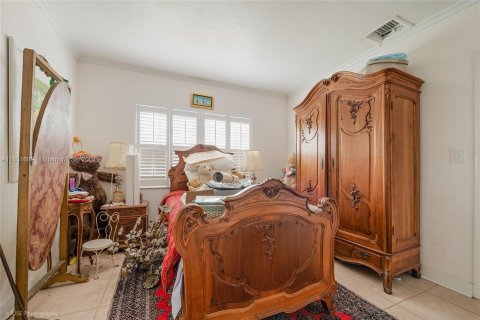 Villa ou maison à vendre à Miami, Floride: 4 chambres, 244.89 m2 № 1293403 - photo 21