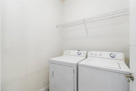 Condo in Tampa, Florida, 1 bedroom  № 1407604 - photo 14