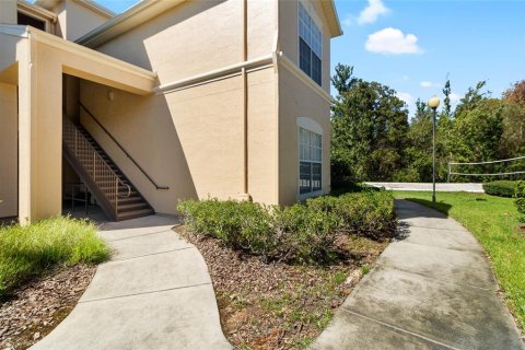 Condo in Tampa, Florida, 1 bedroom  № 1407604 - photo 22