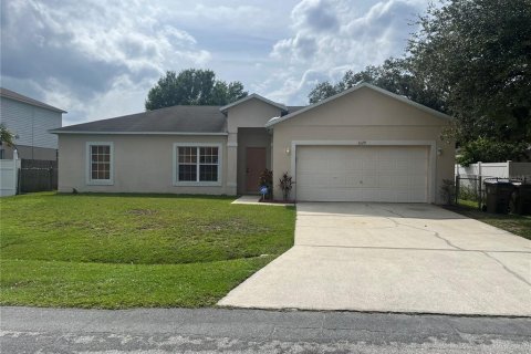 Villa ou maison à vendre à Kissimmee, Floride: 3 chambres, 107.86 m2 № 1385060 - photo 1