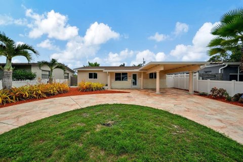 House in Oakland Park, Florida 3 bedrooms, 130.06 sq.m. № 1315826 - photo 26