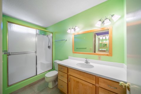 Condominio en venta en Jensen Beach, Florida, 2 dormitorios, 118.17 m2 № 1172510 - foto 27