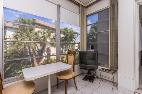 Condominio en venta en Lauderdale Lakes, Florida, 1 dormitorio, 63.55 m2 № 1172490 - foto 26