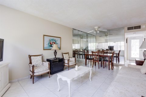 Condominio en venta en Lauderdale Lakes, Florida, 1 dormitorio, 63.55 m2 № 1172490 - foto 29