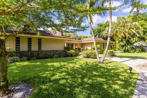 Condo in Lauderdale Lakes, Florida, 1 bedroom  № 1172490 - photo 13