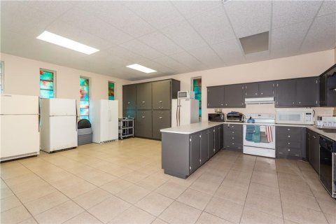 Condo in Lauderdale Lakes, Florida, 1 bedroom  № 1172490 - photo 11