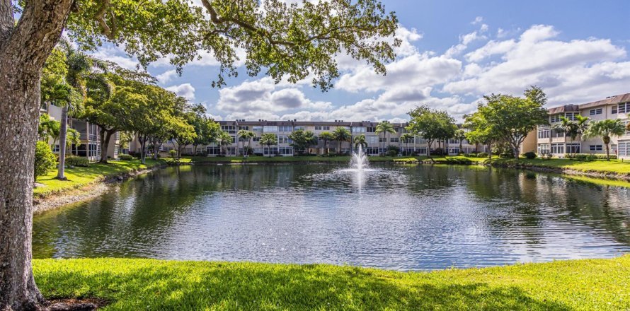 Condominio en Lauderdale Lakes, Florida, 1 dormitorio  № 1172490