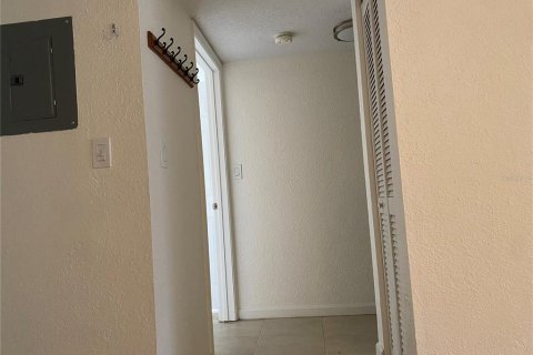 Condominio en venta en Orlando, Florida, 2 dormitorios, 86.12 m2 № 941966 - foto 12