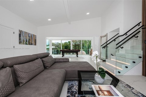 Casa en venta en Fort Lauderdale, Florida, 3 dormitorios № 1187090 - foto 5